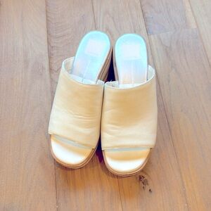 Dolce Vita FRETA wedges size 7 white
